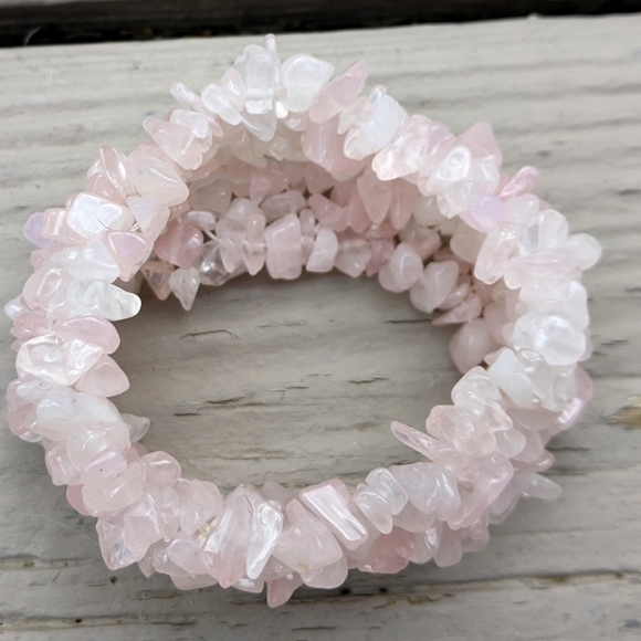 Vintage Rose Quartz Elastic Bracelet - Picture 4 of 4